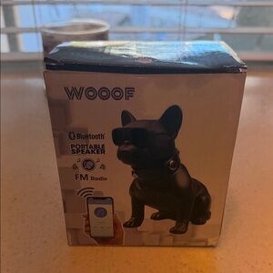 Black Bulldog Bluetooth Speaker with FM Radio